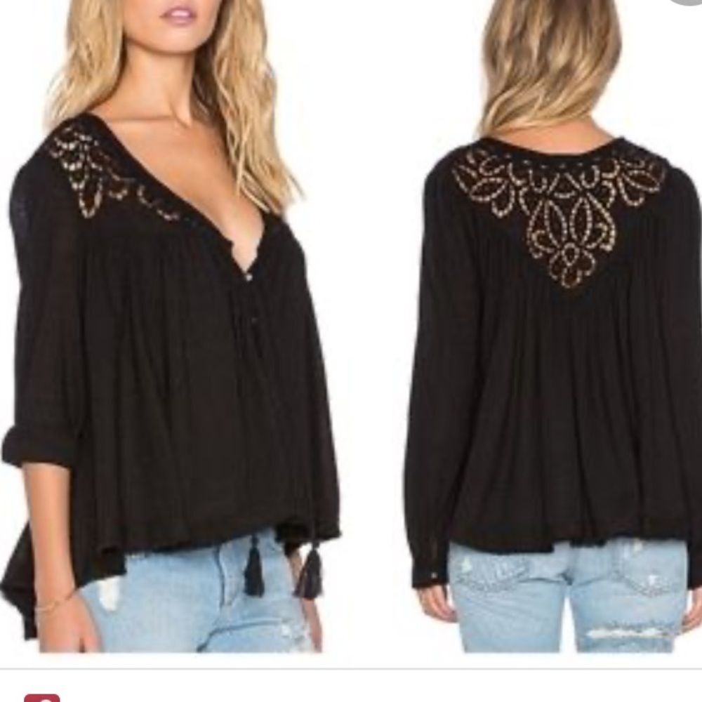 Free People Black Embroidered Lace Trim Long Sleeve Peasant Top XS‎